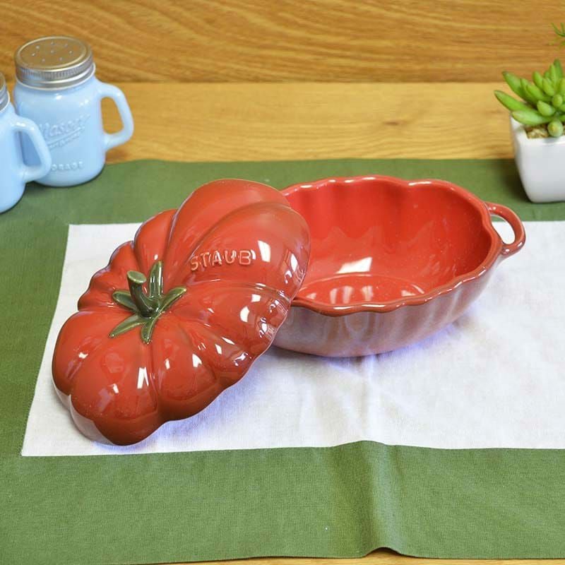 ストウブココットトマトStaubCeramic16-ozPetiteTomatoCocotte