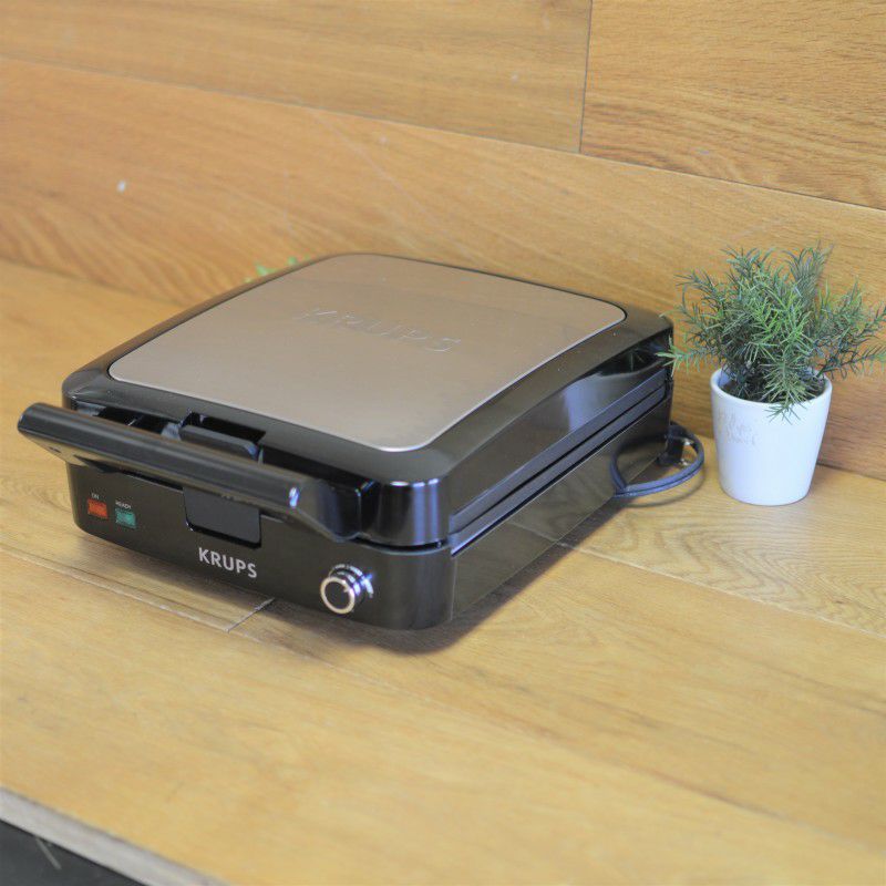 クラップスワッフルメーカー4枚焼焼き色調節プレート脱着可KRUPSGQ502DAdjustableTemperatureBelgianWaffleMakerwithRemovablePlates,4-Slice家電