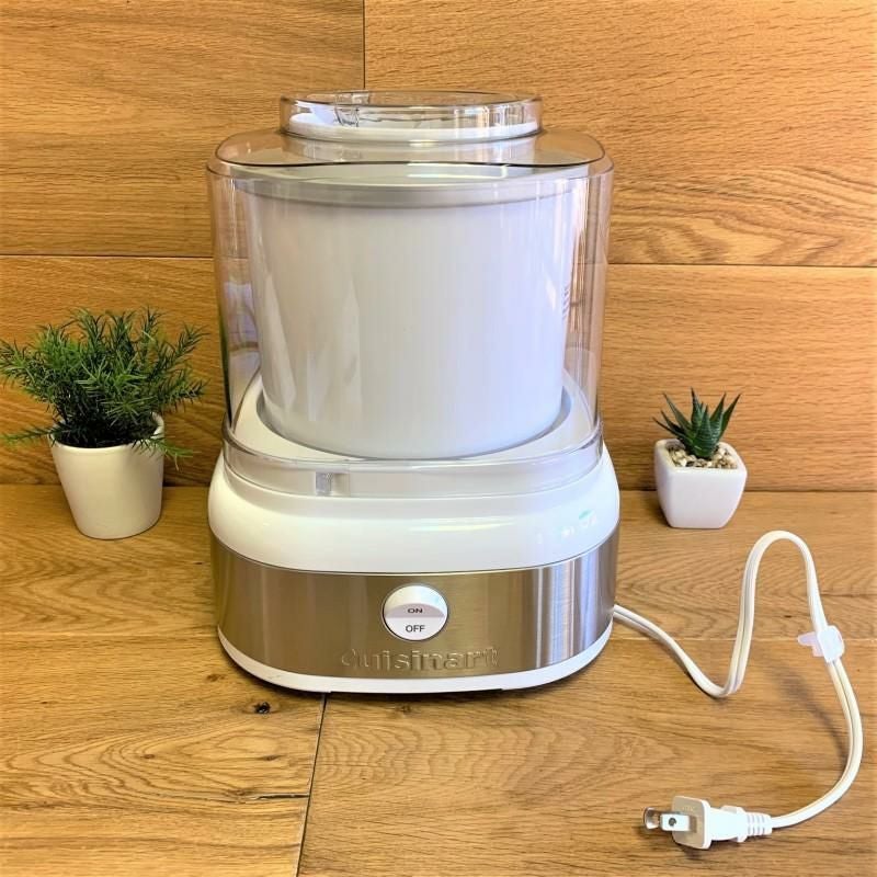 アイスクリームメーカー1.4L冷凍用ボウル2個付ウイリアムズ・ソノマ限定モデルクイジナートシャーベットジェラートフローズンヨーグルトWilliams-SonomaCuisinartIce22IceCreamMakerwithExtraBowlICE-22EBWS家電