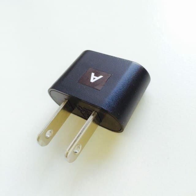 【代引不可】変換プラグ(2ピン→2ピン)