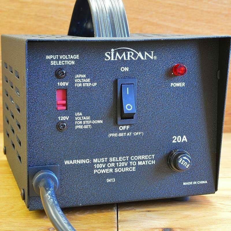 【30日間返金保証】【送料無料】変圧器SimranSM-2000JJapanese2000WattStepUp/DownVoltageTransformerConvertsJapan100VoltTo117VoltUSAPowerORViceVersa【smtb-k】【kb】【RCP】【クリスマスプレゼント】