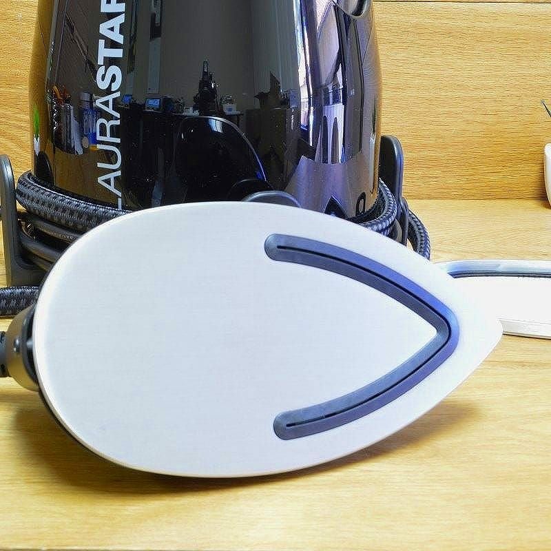 【30日間返金保証】【送料無料】スイス製スチームアイロンLaurastarironLift+【smtb-k】【kb】【RCP】