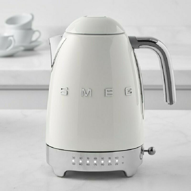 スメッグ 電気ケトル 温度計付 温度調節可能 レトロスタイル Smeg