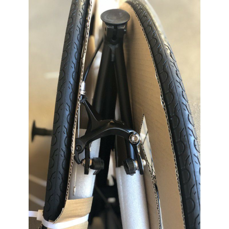 ピストバイク 自転車 シングルスピード 700C 軽量 アーバンバイク 街