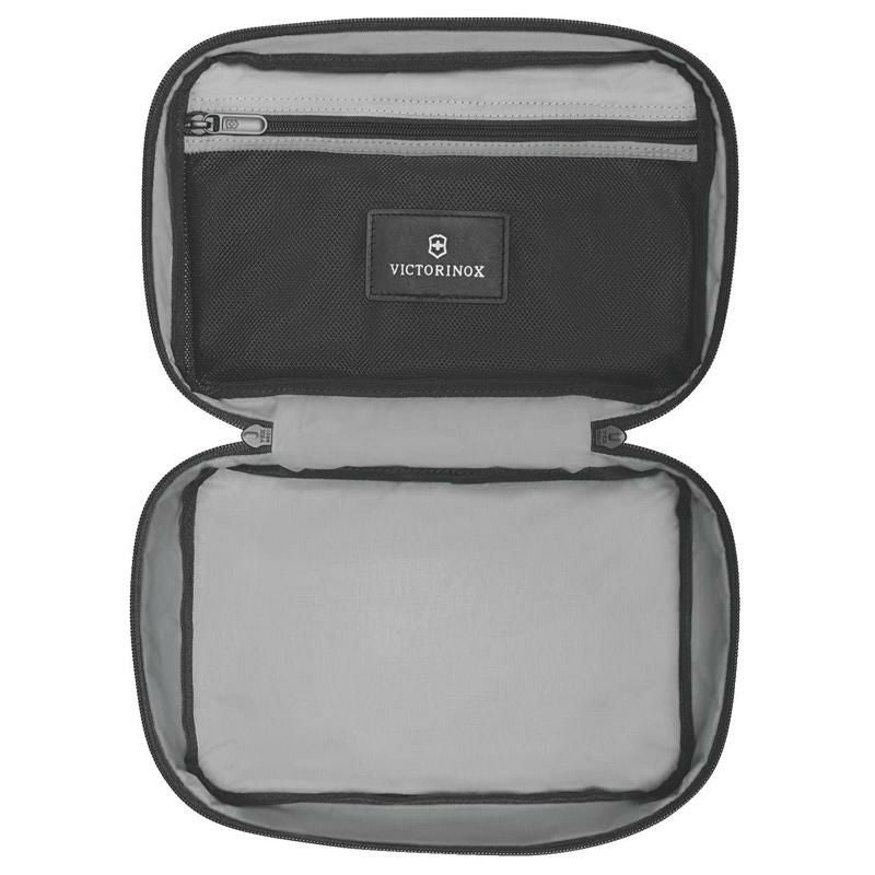 ポーチ旅行トラベルブラック黒ビクトリノックスVictorinoxLexicon2.0ParcelZip-AroundToiletryKit,Black