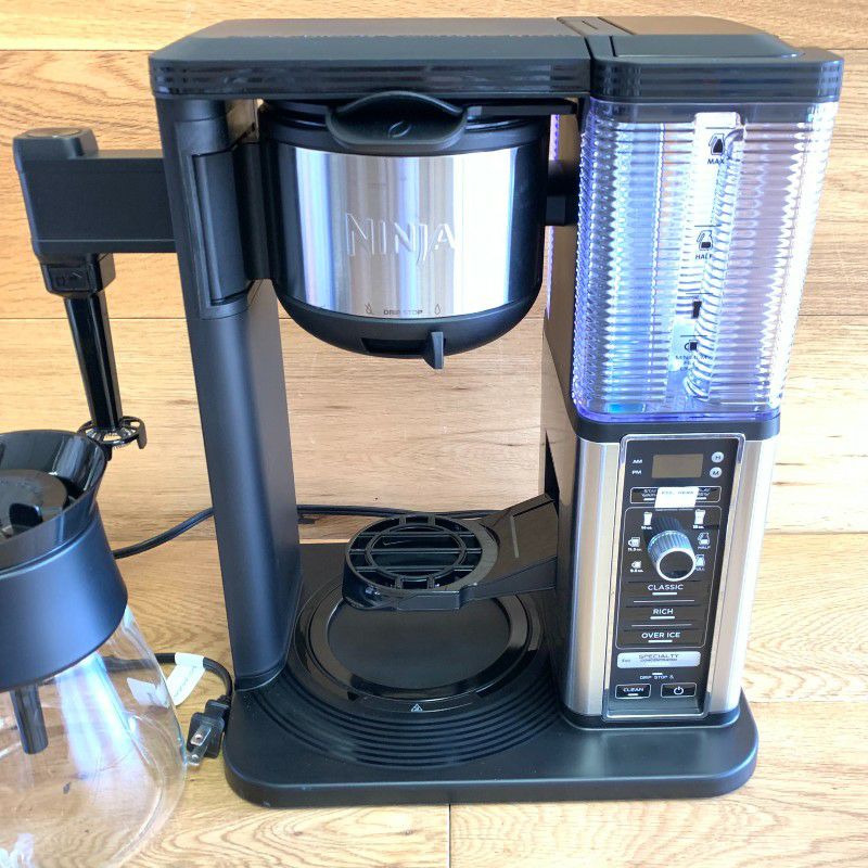 ニンジャ　コーヒーメーカー Sistema Ninja de preparo a quente e a frio, cafeteira e chá, com