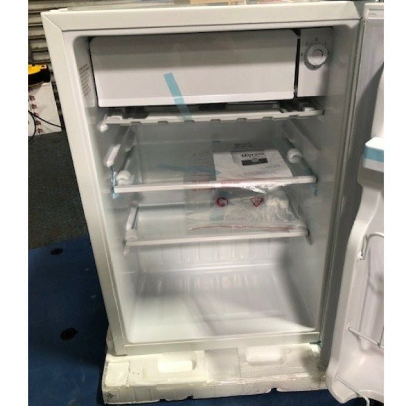 コロナ ビール 冷蔵庫 70L コンパクト Koolatron Corona 2.4 cu. ft