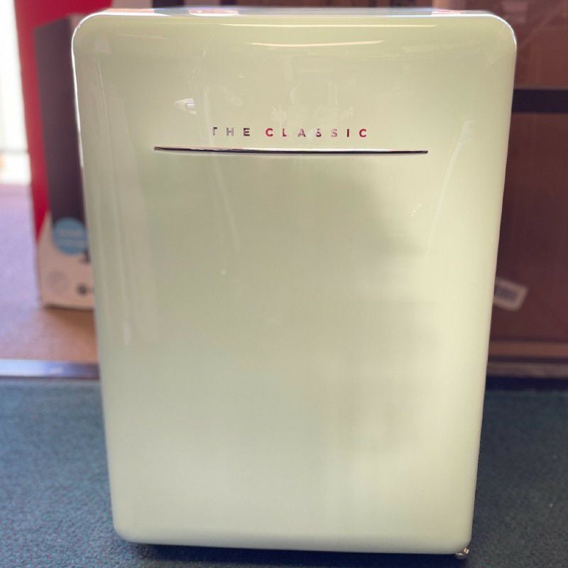 コンパクトレトロアンティークビンテージ冷蔵庫79LWINIAWFR028RCNMRetroCompactRefrigerator,2.8Cu.Ft家電