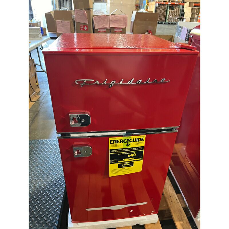 冷蔵庫冷凍庫ミニ90Lフリッジデール2ドアレトロ前面下部に白いライン有FrigidaireRetro3.2CuFtTwoDoorCompactRefrigeratorwithFreezerEFR840家電