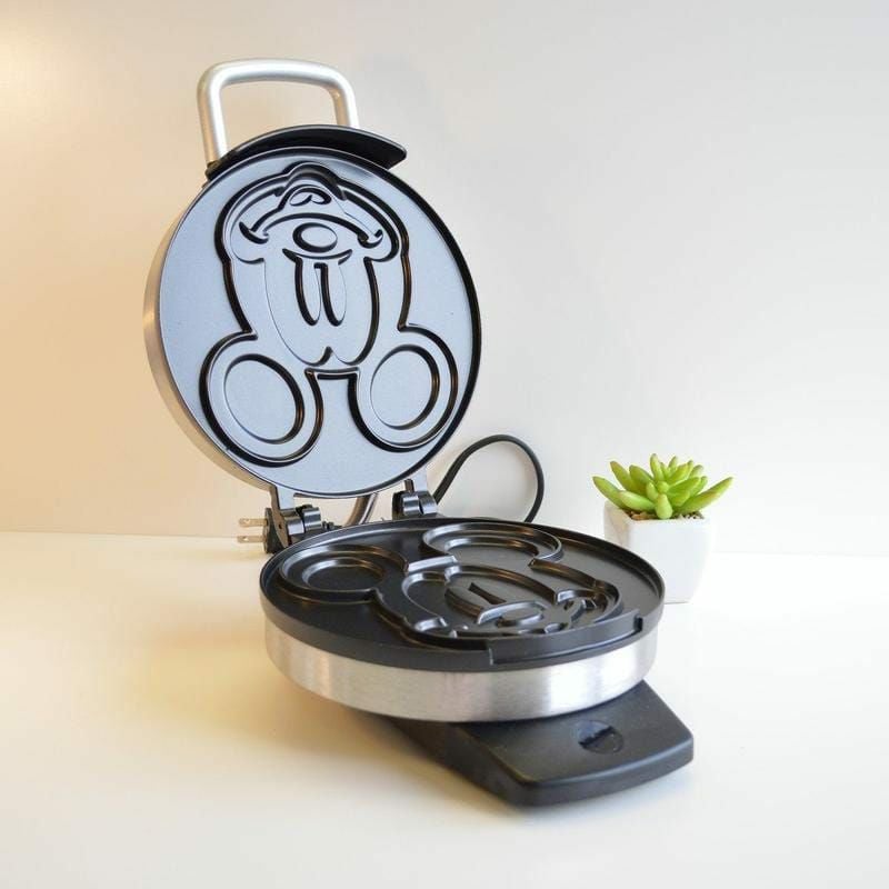 【送料無料】ディズニークラシックミッキーワッフルメーカーDisneyDCM-1ClassicMickeyWaffleMaker,BrushedStainlessSteel