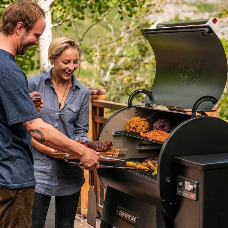 Traeger Ironwood 885 ペレットBBQグリル 燻製スモーカー WiFIRE温度