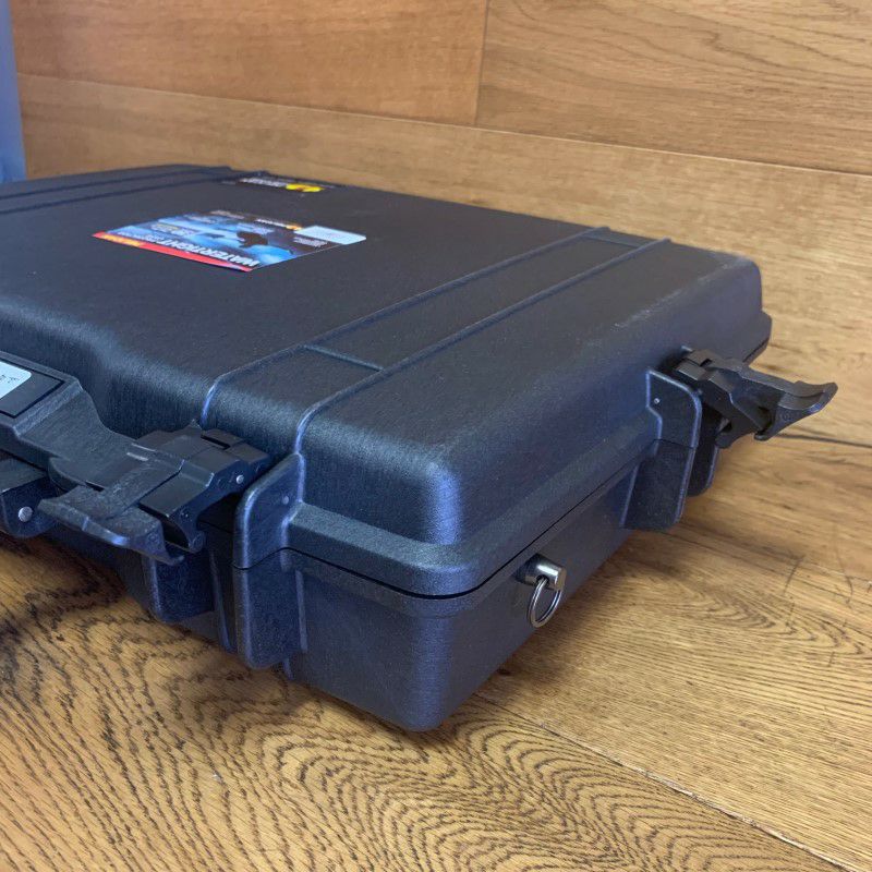 ノートパソコン ラップトップ 保護 ケース ダイヤル式ロック 防水 防塵