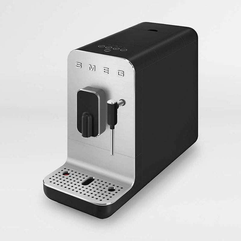 Smeg エスプレッソマシーン超美品 SMEG エスプレッソマシンの感想｜Kana バリスタ修行中
