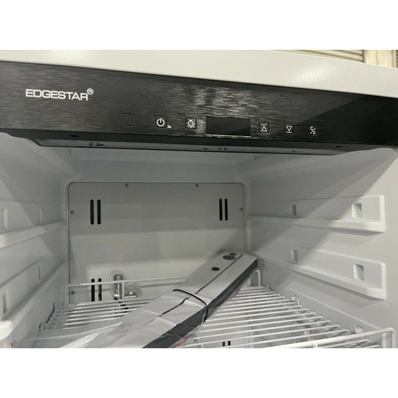 ビルトイン冷蔵庫396Lワイヤーシェルフ6段EdgeStarVBR64014Cu.Ft.Built-InCommercialBeverageMerchandiser