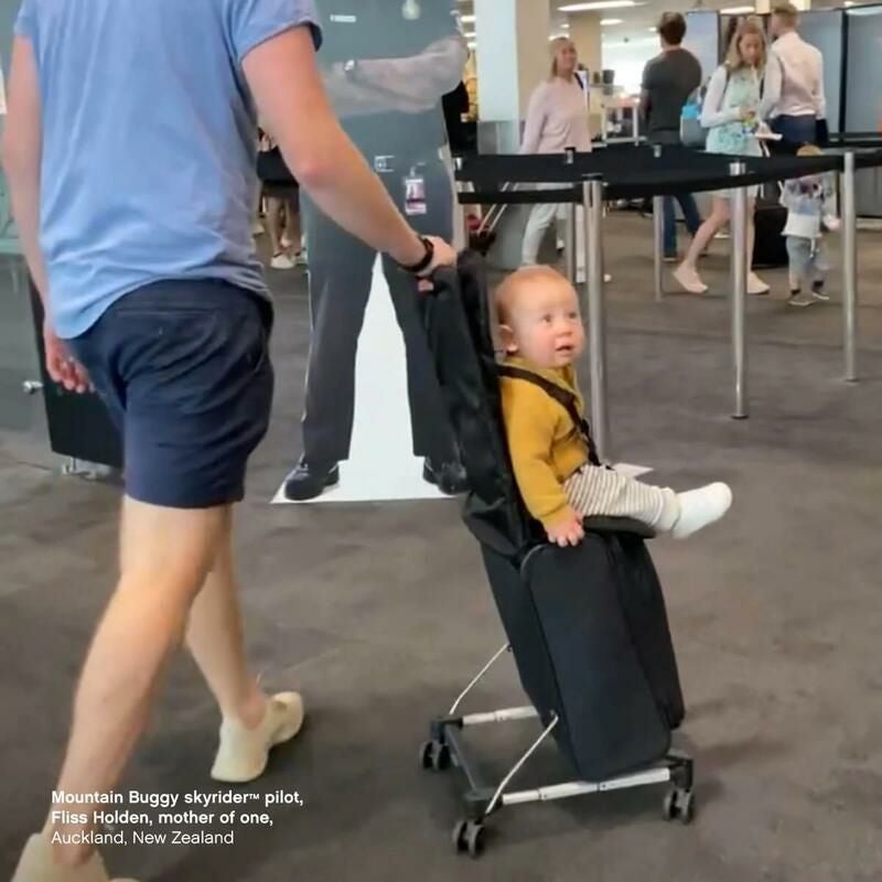 子供が乗れる スーツケース 4輪 幼児用 トラベルシート付 クッション