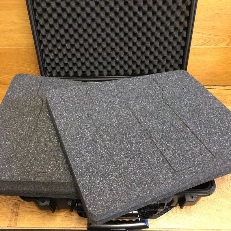 ボトル用トラベルキャリーケース7本ワインビン持ち運びT.Z.CaseInternationalT.z7-BottleWheeledWineCase,MoldedPolypropylene