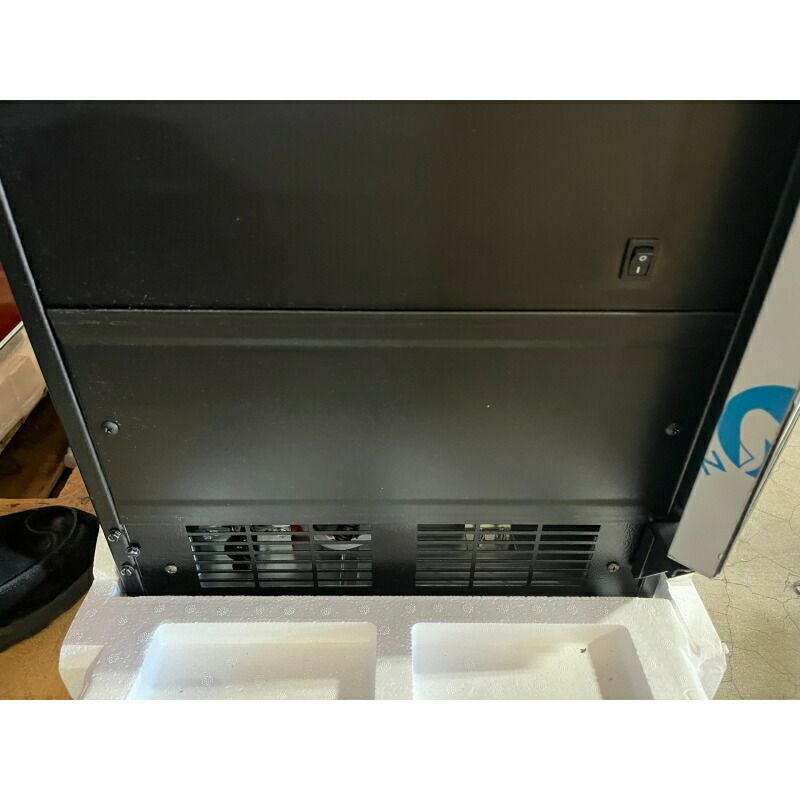 【自社のみ】マーベル製氷機1日11kgビルトイン可アメリカ製アイスメーカー排水不要リバーシブルドア保存保冷MarvelMLCR215SS01B15InchBuilt-InCrescentIceMakerwith25Lbsl家電【代引不可】