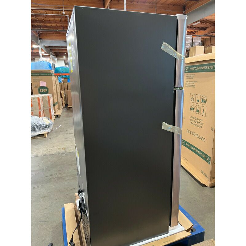 GE冷蔵庫冷凍庫496L指紋防止ステンレス幅71cmLED照明自動霜取GEGTS18HYNRFS28InchTopFreezerRefrigeratorwith17.5Cu.Ft.Capacity家電【代引不可】