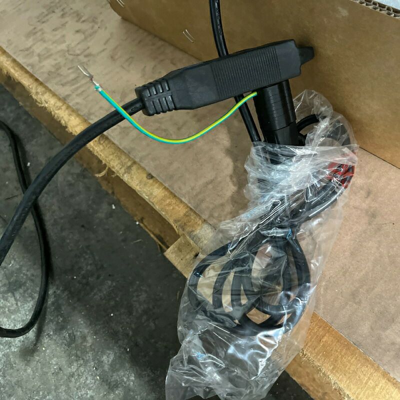 冷蔵庫180缶ビルトイン可アンダーカウンター幅60cm130LガラスドアステンレスYeego24InchBeverageRefrigerators180canBeerFridgeBeverageCoolerwithReversibleDouble-LayerTemperedGlassDoor【代引不可】